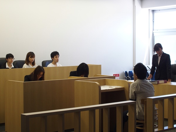 経済法学科体験プログラム