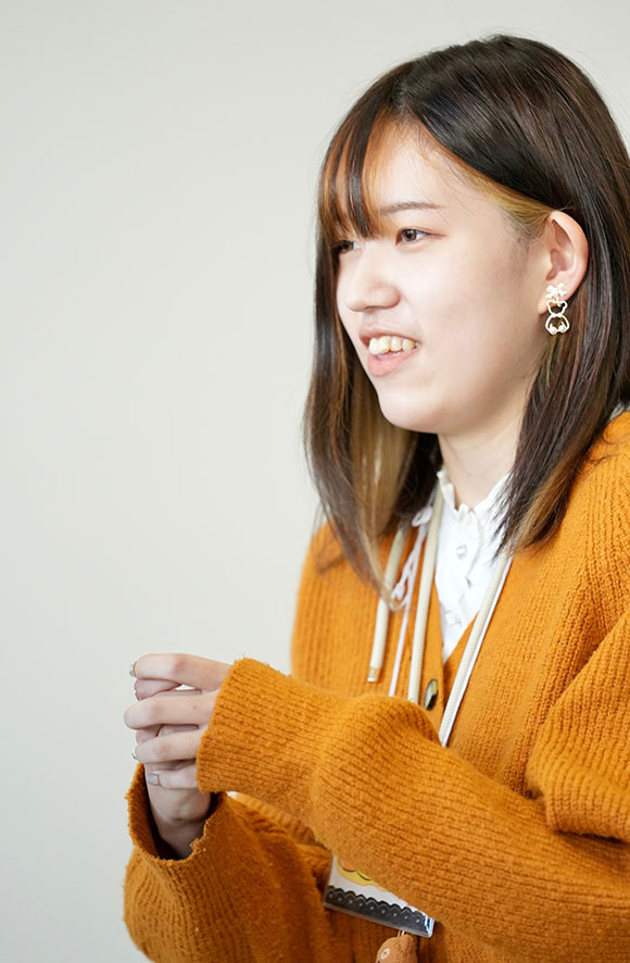 ボードゲーム研究会部長　森本琴美さん